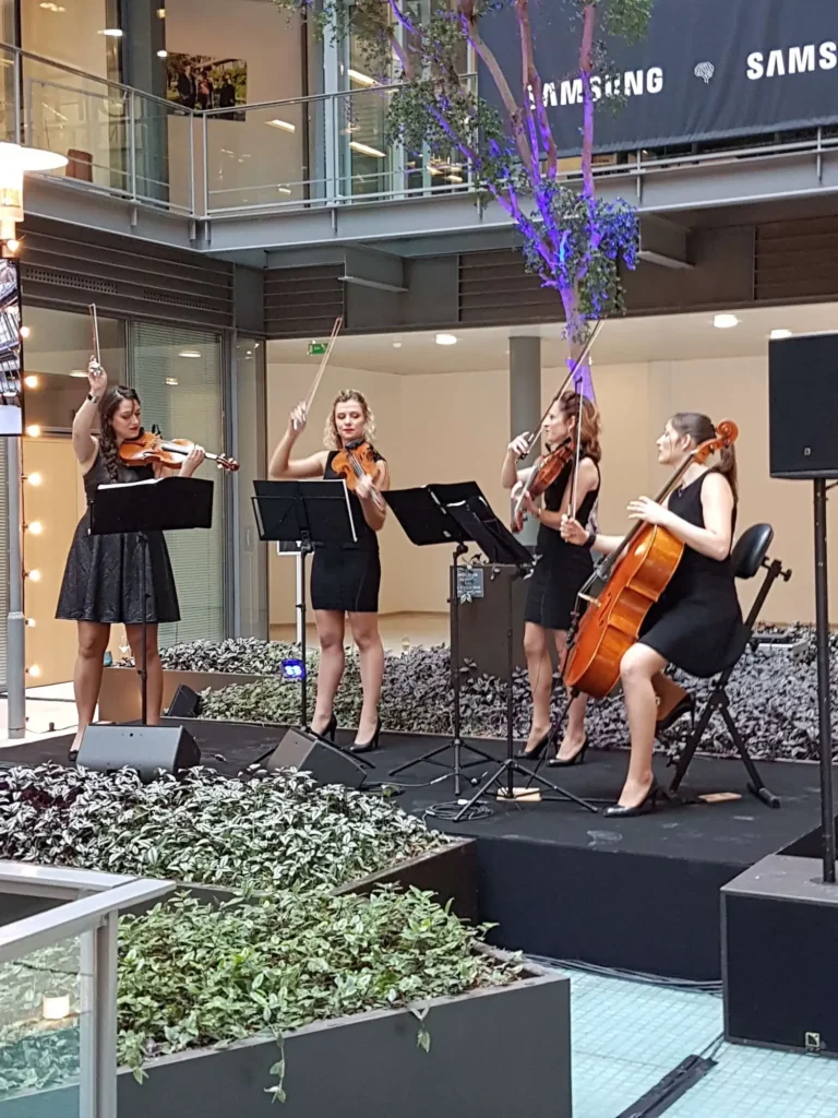 version 2000 2018 06 12 18 58 36 1