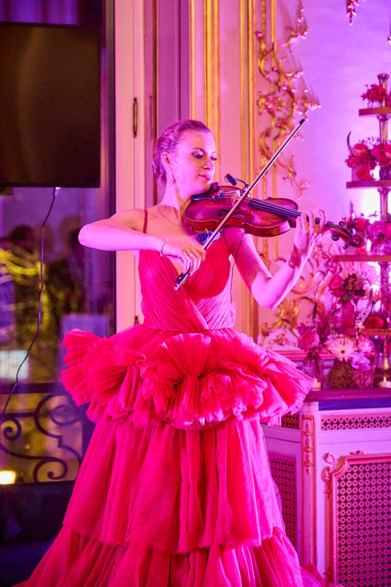 BUTARD ENESCOT OCTOBRE ROSE 2024 ©MARY DEVINAT 120